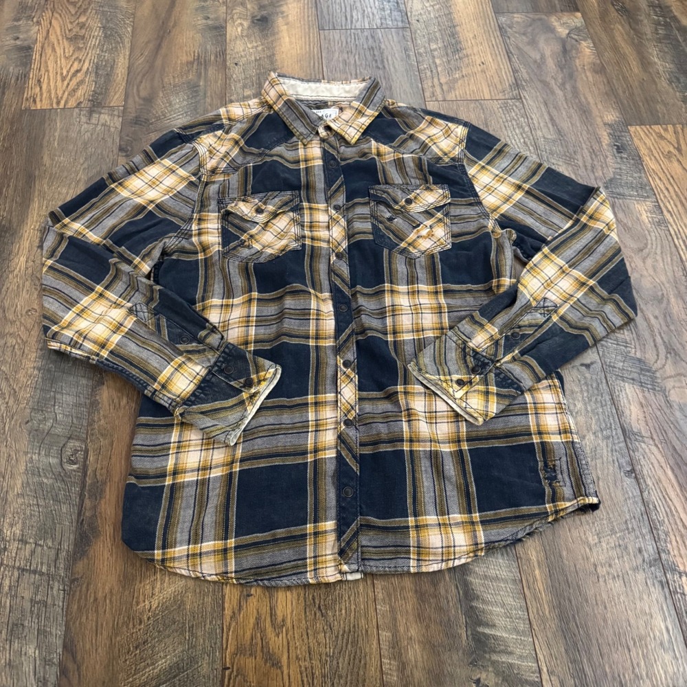 BKE Vintage Mens L Plaid Flannel Western Shirt Navy Yellow Distressed Cowboy